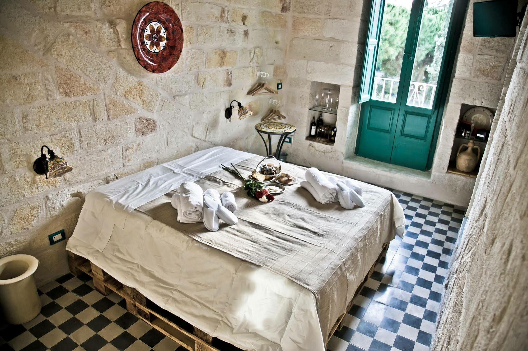 Lazzarella B&B Polignano a Mare Extérieur photo